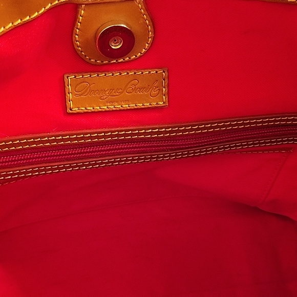 Dooney and Bourke satchel - Picture 7 of 11
